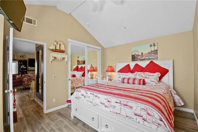 2000 Pacific Coast Hwy 308, Huntington Beach, CA 92648