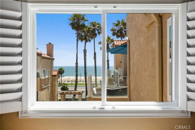 2000 Pacific Coast Hwy 308, Huntington Beach, CA 92648