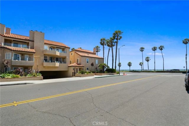 2000 Pacific Coast Hwy 308, Huntington Beach, CA 92648