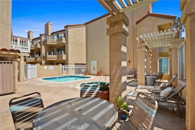 2000 Pacific Coast Hwy 308, Huntington Beach, CA 92648