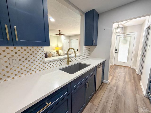 600 Scenic Hwy 218, Pensacola, FL 32503