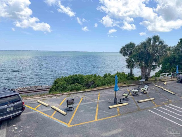 600 Scenic Hwy 218, Pensacola, FL 32503