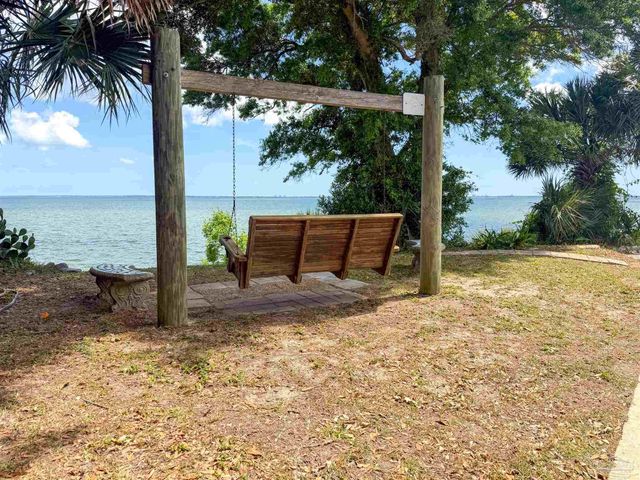 600 Scenic Hwy 218, Pensacola, FL 32503