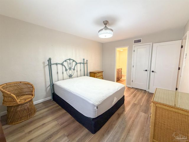 600 Scenic Hwy 218, Pensacola, FL 32503