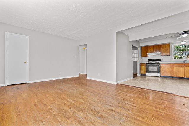 515 Barberry Lane, Nicholasville, KY 40356
