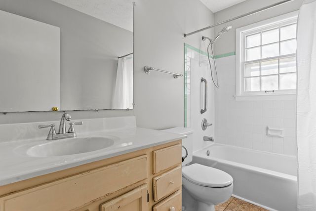 515 Barberry Lane, Nicholasville, KY 40356