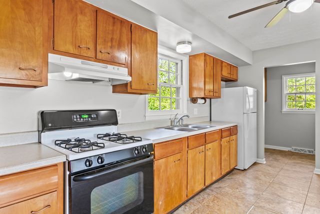 515 Barberry Lane, Nicholasville, KY 40356