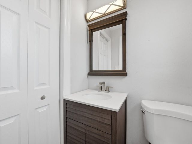 18441 Marshfield Avenue, Homewood, IL 60430