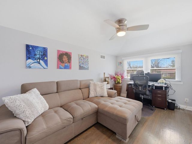 18441 Marshfield Avenue, Homewood, IL 60430