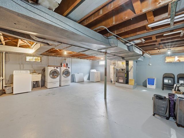 18441 Marshfield Avenue, Homewood, IL 60430