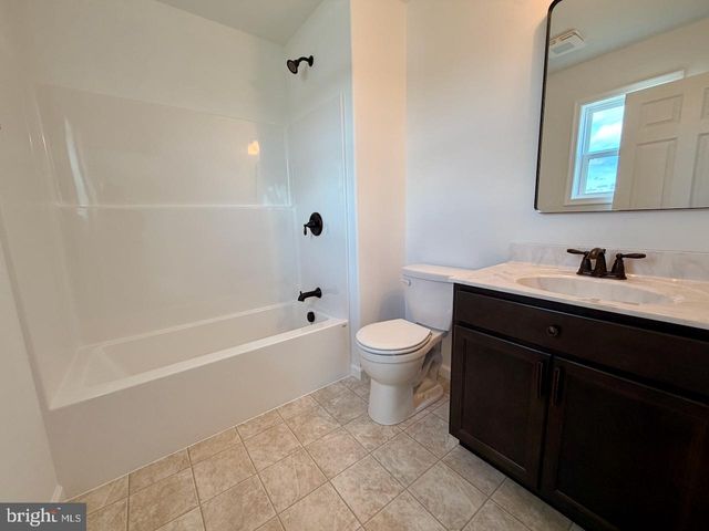 307 RINE DR, Shippensburg, PA 17257