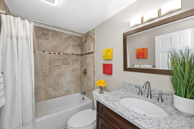 8 Ninth 707, Medford, MA 02155