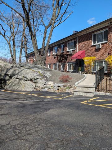 2333 Palmer Avenue 2F, New Rochelle, NY 10801