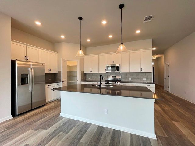149 Patrick Herndon DR, Bastrop, TX 78602