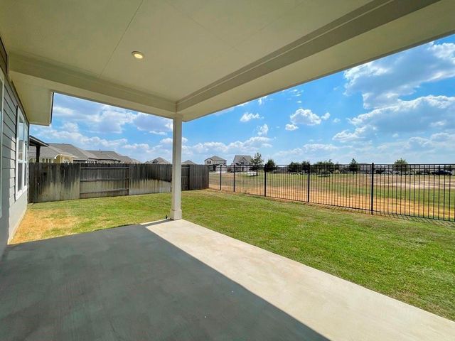 149 Patrick Herndon DR, Bastrop, TX 78602