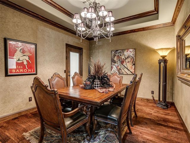 6702 Stone Hill Drive, Edmond, OK 73034