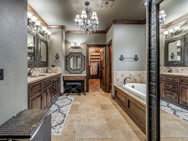 6702 Stone Hill Drive, Edmond, OK 73034