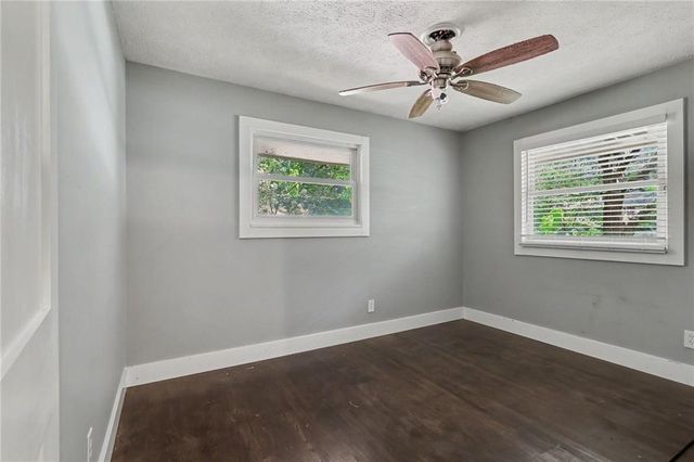 924 Greenbriar Place, Decatur, GA 30033
