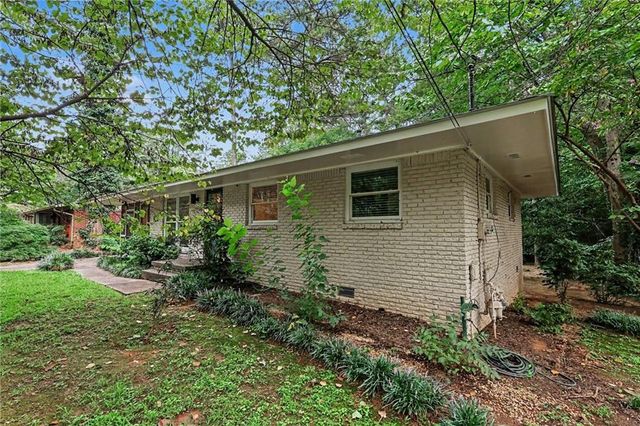 924 Greenbriar Place, Decatur, GA 30033