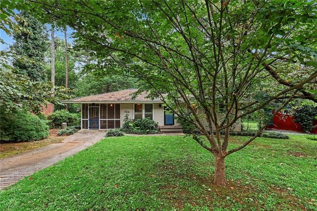 924 Greenbriar Place, Decatur, GA 30033
