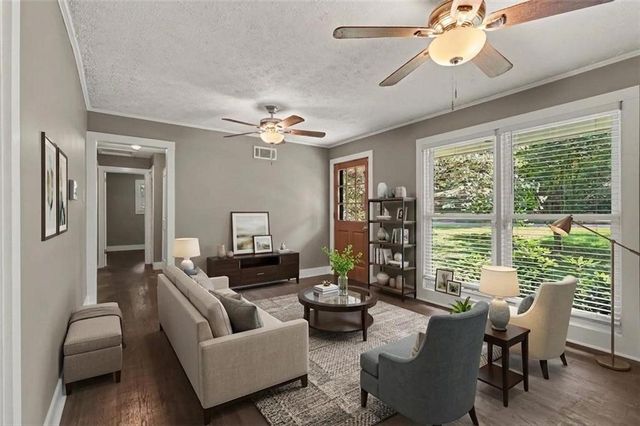 924 Greenbriar Place, Decatur, GA 30033