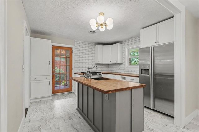 924 Greenbriar Place, Decatur, GA 30033