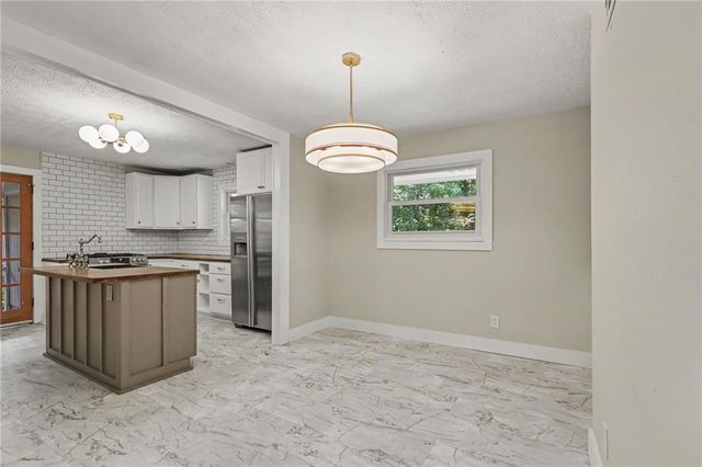 924 Greenbriar Place, Decatur, GA 30033