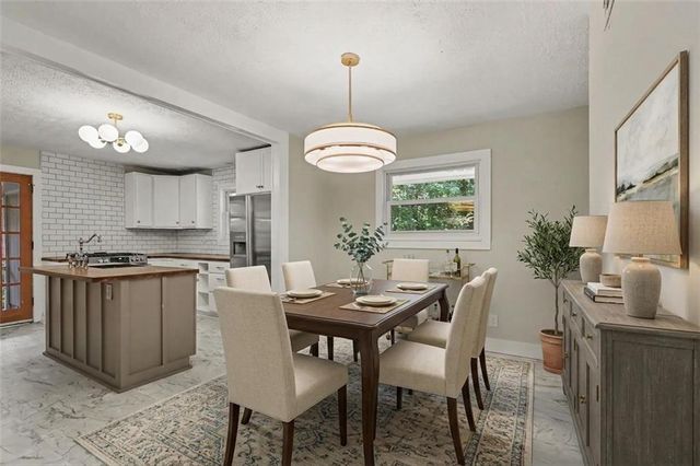 924 Greenbriar Place, Decatur, GA 30033