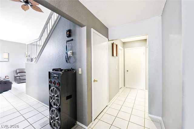 419 Kelsford Drive, Las Vegas, NV 89123