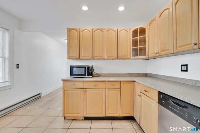 23 Knoll Street, Waterbury, CT 06705