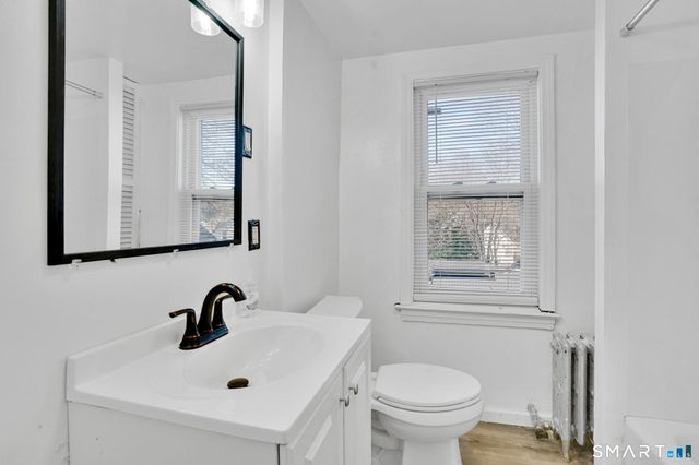 23 Knoll Street, Waterbury, CT 06705