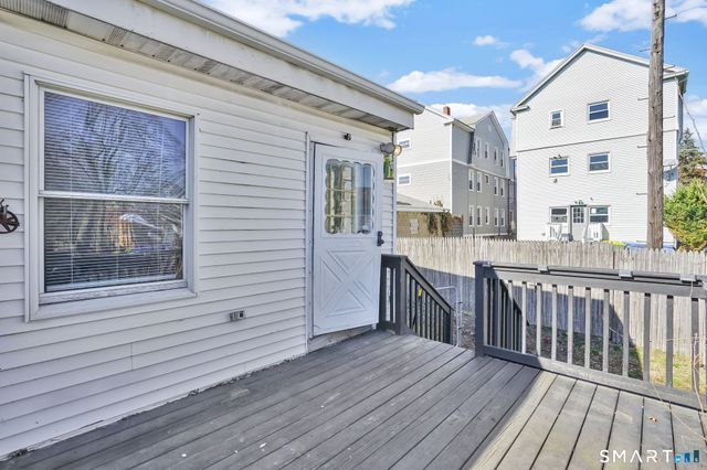 23 Knoll Street, Waterbury, CT 06705