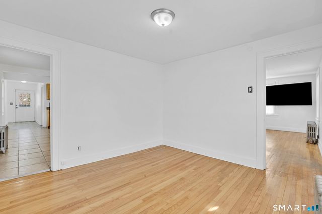 23 Knoll Street, Waterbury, CT 06705