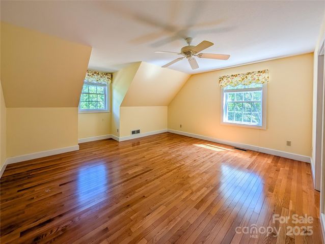 355 Rosewood Lane, Burnsville, NC 28714