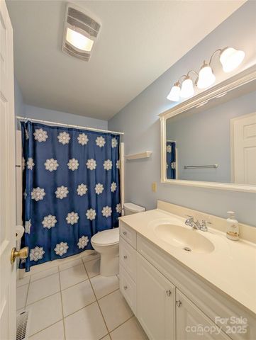 355 Rosewood Lane, Burnsville, NC 28714