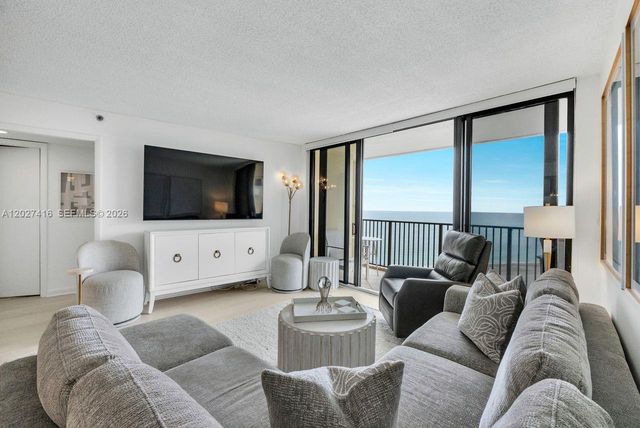 200 Ocean Trail Way 1108, Jupiter, FL 33477