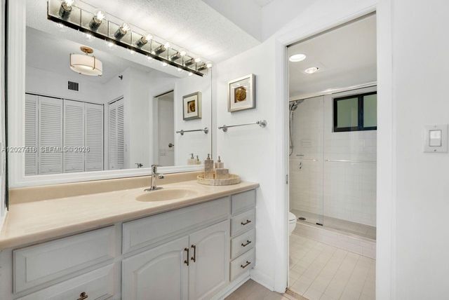 200 Ocean Trail Way 1108, Jupiter, FL 33477