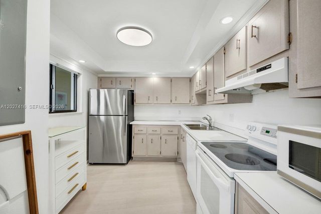 200 Ocean Trail Way 1108, Jupiter, FL 33477