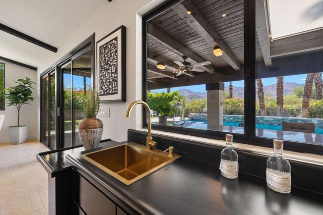 73729 Agave Lane, Palm Desert, CA 92260