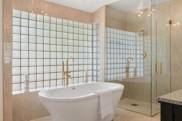 73729 Agave Lane, Palm Desert, CA 92260