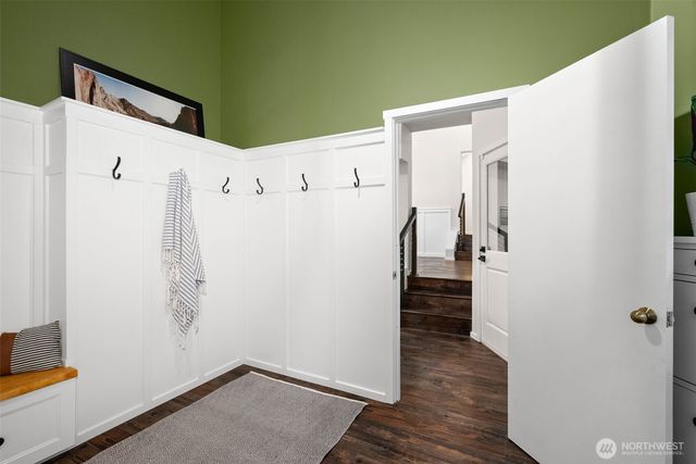 4456 Pinto Court NE, Bainbridge Island, WA 98110
