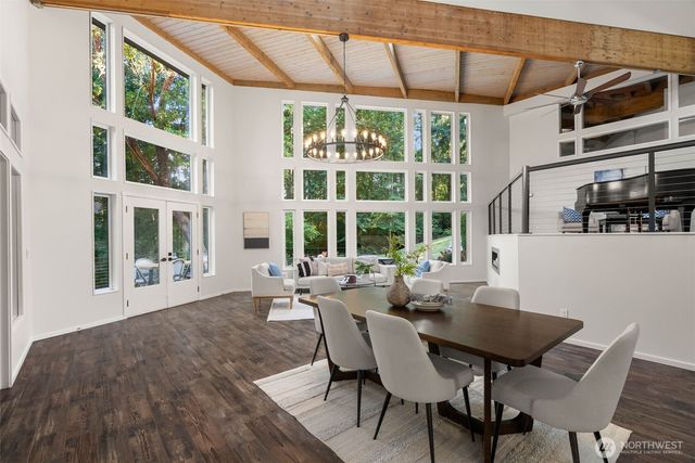 4456 Pinto Court NE, Bainbridge Island, WA 98110