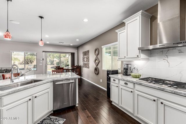 6664 W RUSHMORE Way, Florence, AZ 85132