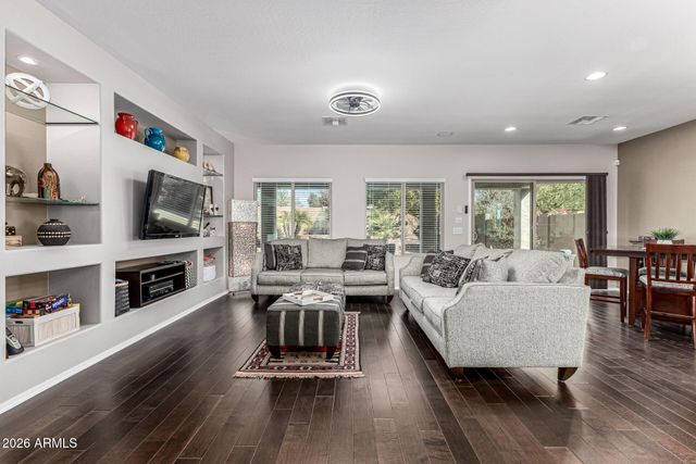 6664 W RUSHMORE Way, Florence, AZ 85132