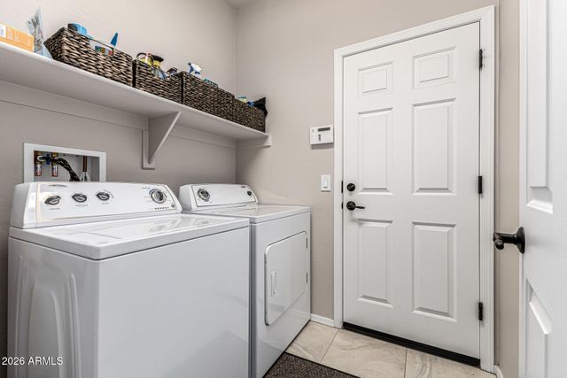 6664 W RUSHMORE Way, Florence, AZ 85132