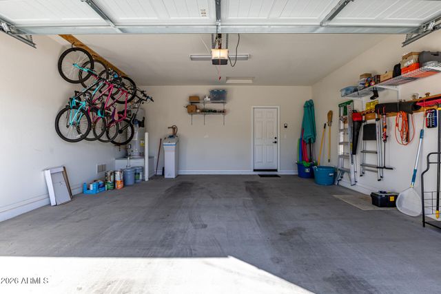 6664 W RUSHMORE Way, Florence, AZ 85132