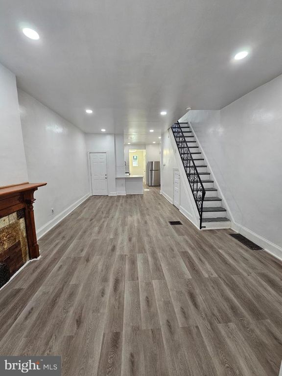 3327 N SYDENHAM ST, Philadelphia, PA 19140