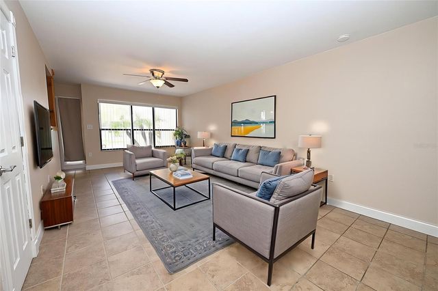 349 E MARKET SQUARE, Lakeland, FL 33813