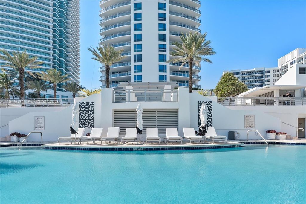 Image 11 of property listing at 3535 S Ocean Dr 406, Hollywood, FL 33019