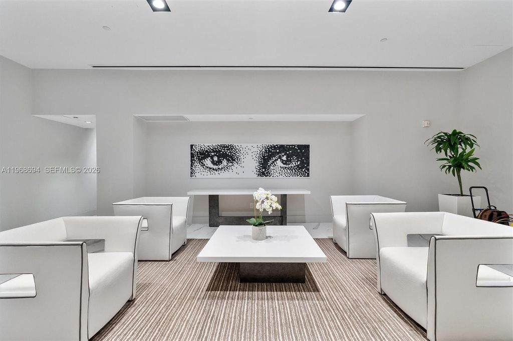 Image 13 of property listing at 3535 S Ocean Dr 406, Hollywood, FL 33019